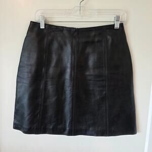 Vintage Casual Corner Womens Leather Mini Skirt Size 8 Black